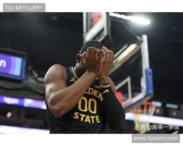 勇士与灰熊季后赛第五场激战回顾关键时刻与精彩瞬间解析